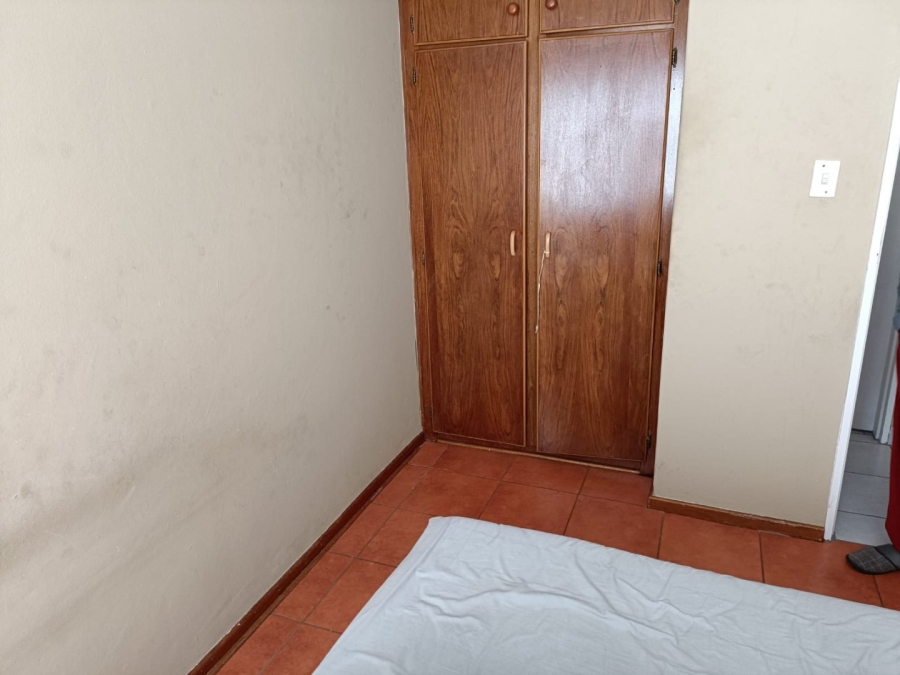 1 Bedroom Property for Sale in Pellissier Free State